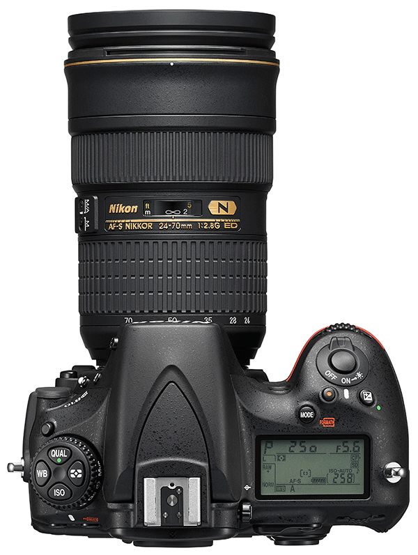 Nikon D810 and AF-S Nikkor 24-70mm f/2.8D ED lens, top view
